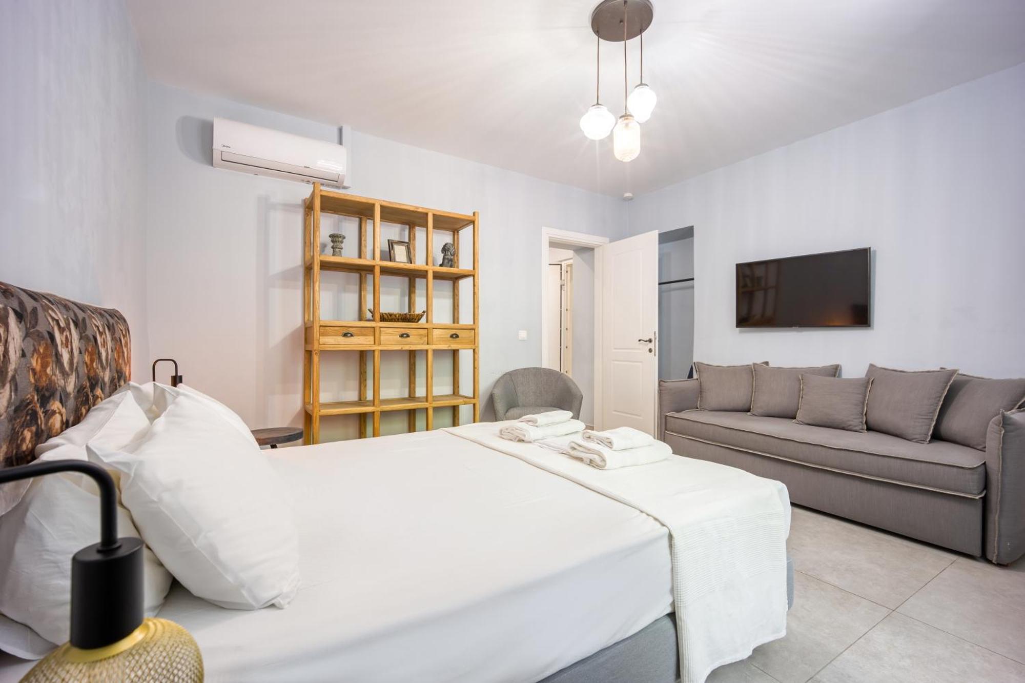 Bentzi...Boutique Apartment In Pangrati, Superior Suite Афіни Екстер'єр фото